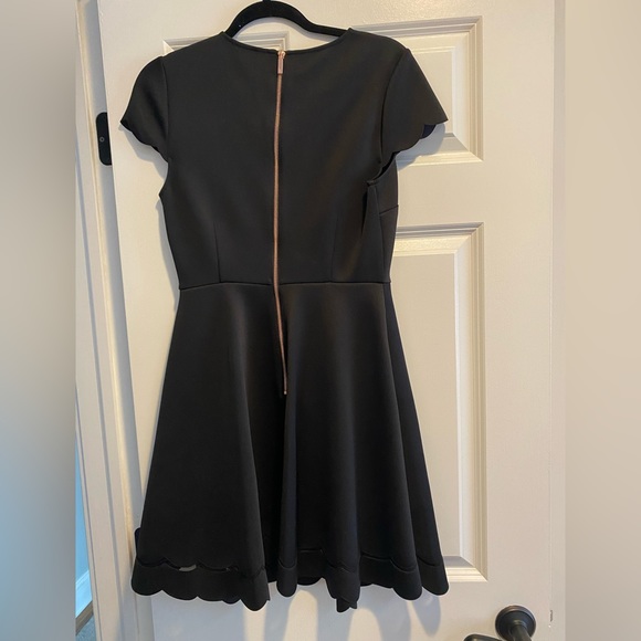 Black Ted Baker dress size 2 - Picture 3 of 3